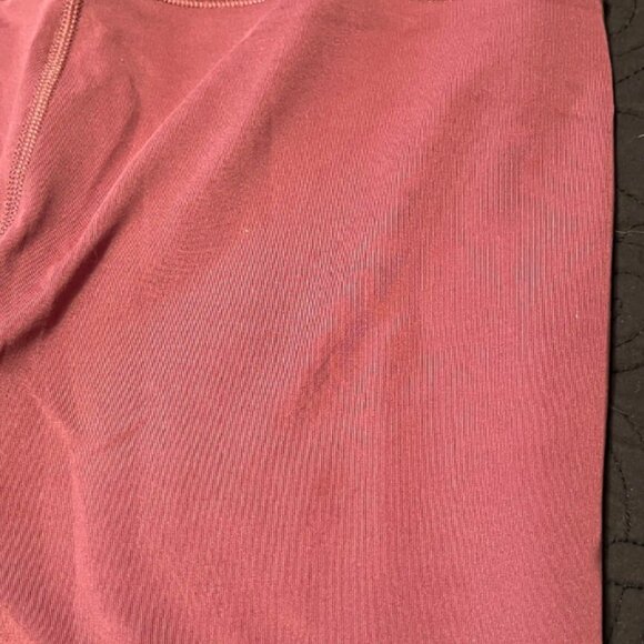 Girlfriend Collective Fig FLOAT Ultralight Legging - Picture 2 of 4